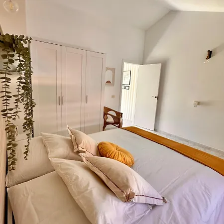 Luxury Bella Isabel * エル・メダノ